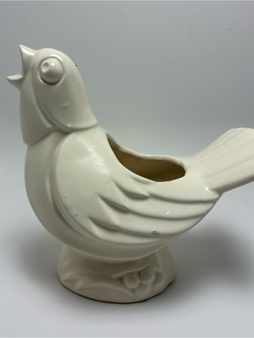Vintage Macoy Pottery Bird
- White
